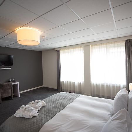 Hotel Het Raedthuys Sint-Maartensdijk Kültér fotó