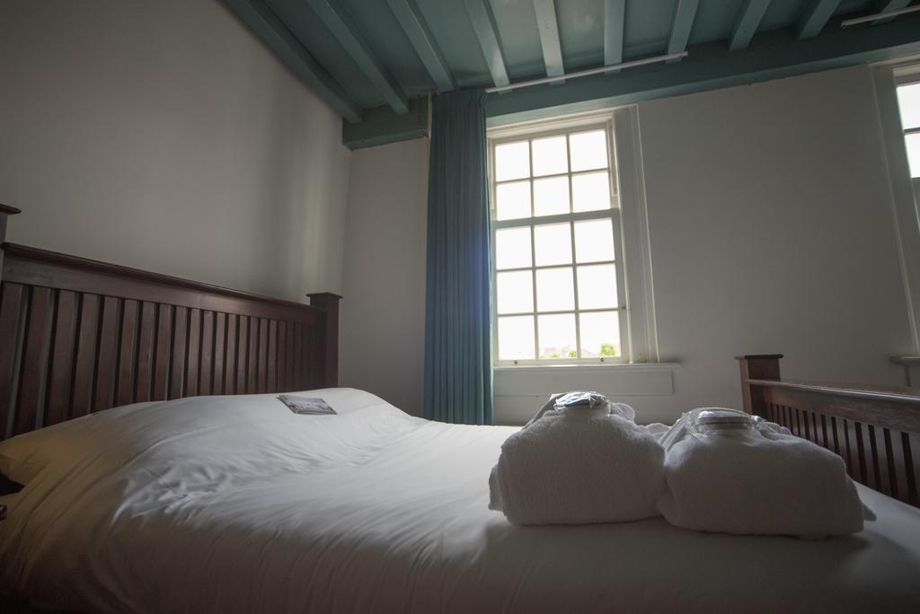 Hotel Het Raedthuys Sint-Maartensdijk Kültér fotó