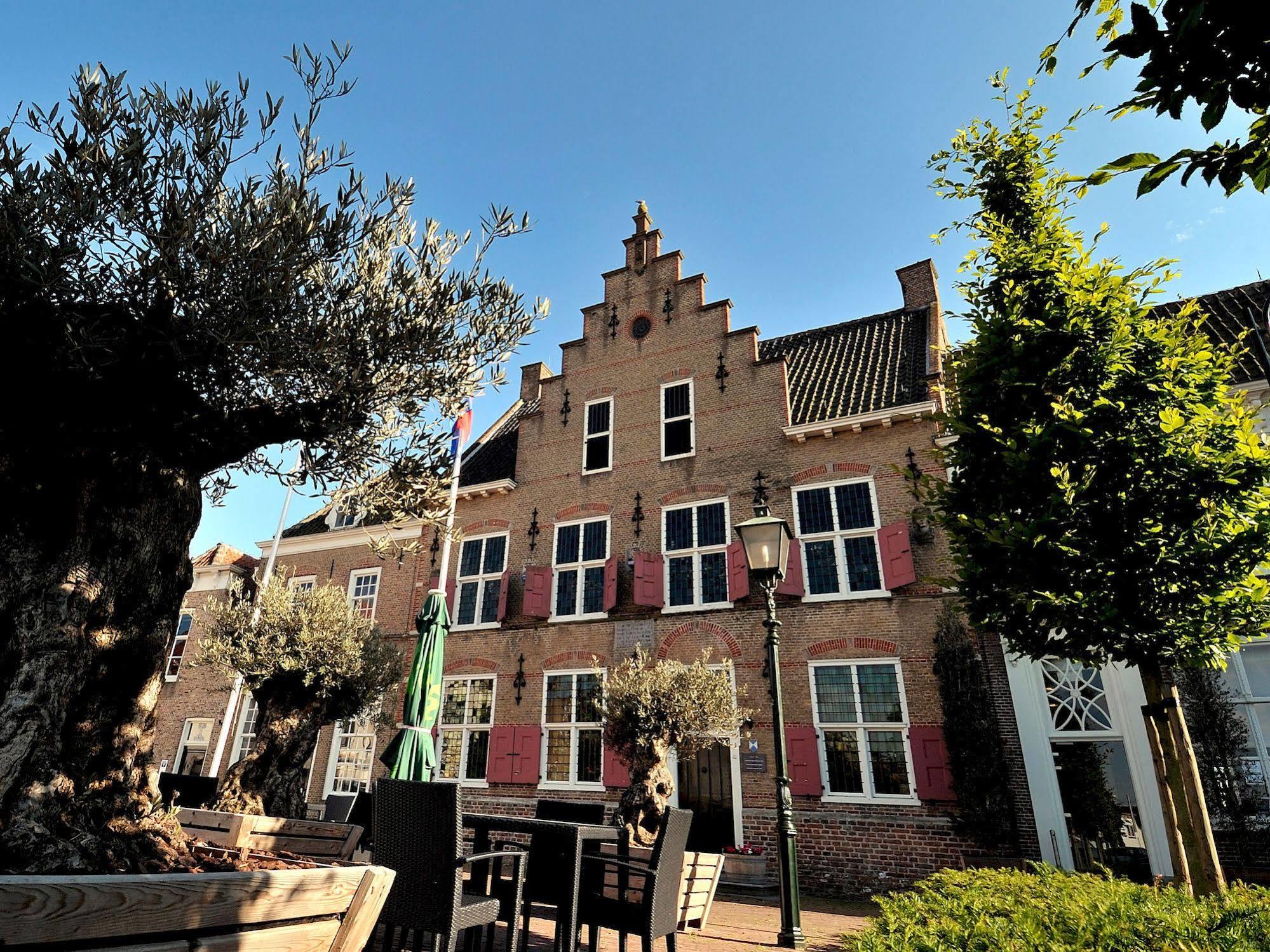 Hotel Het Raedthuys Sint-Maartensdijk Kültér fotó