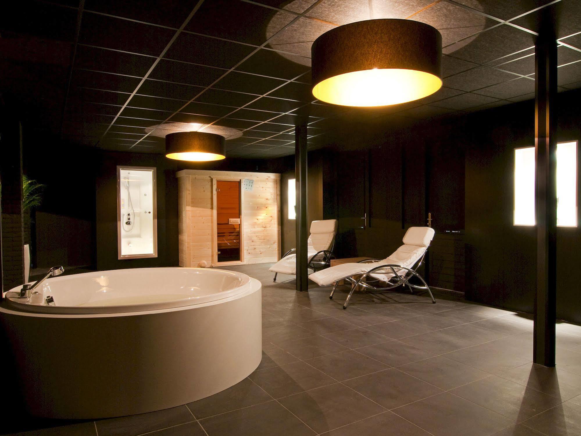 Hotel Het Raedthuys Sint-Maartensdijk Kültér fotó