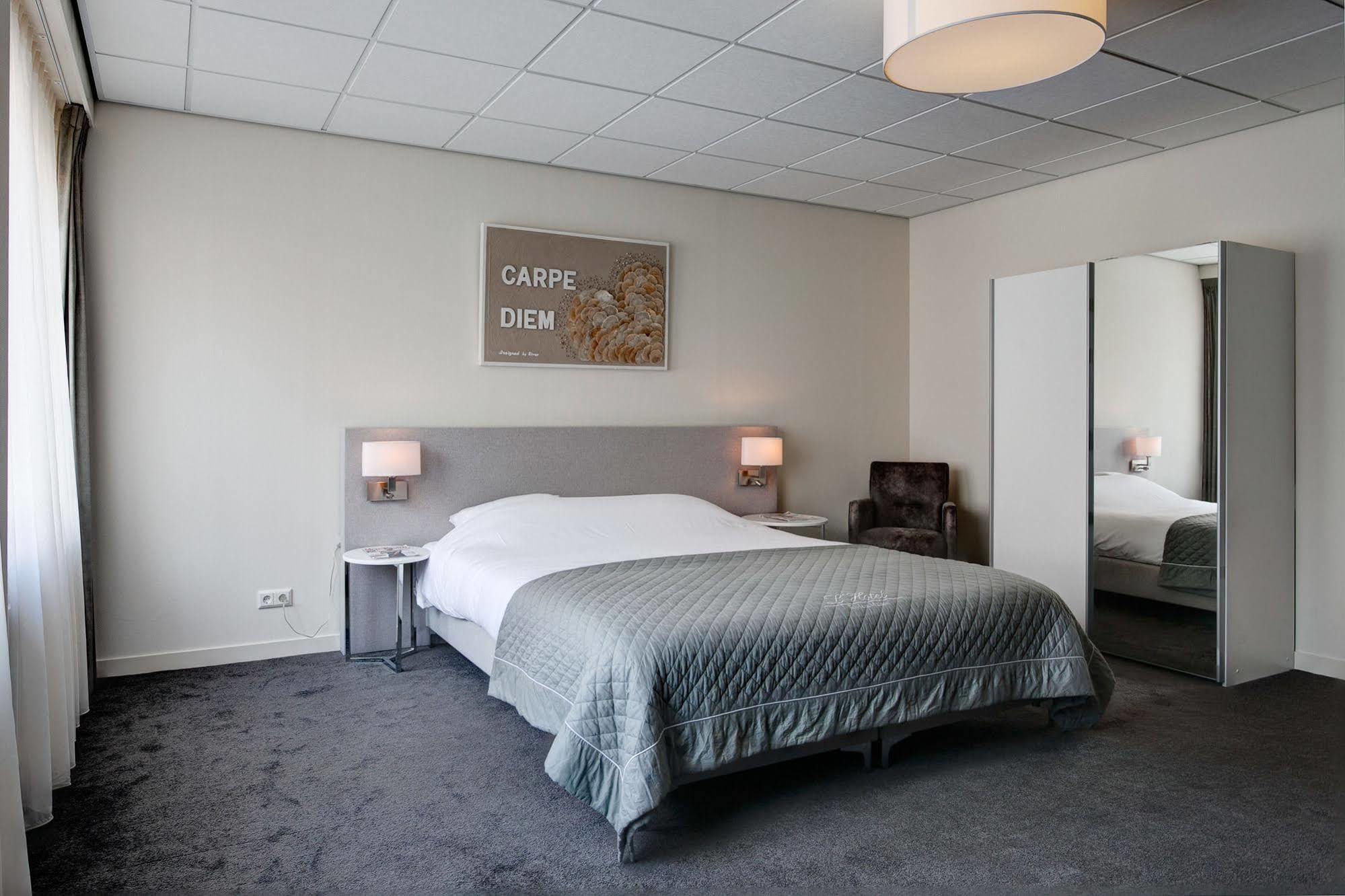 Hotel Het Raedthuys Sint-Maartensdijk Kültér fotó